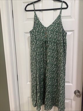 Green Floral Spaghetti Strap Midi Dress